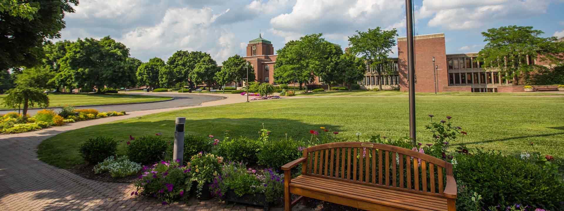 College And University Track Field Teams Le Moyne College   Le Moyne College Hero 